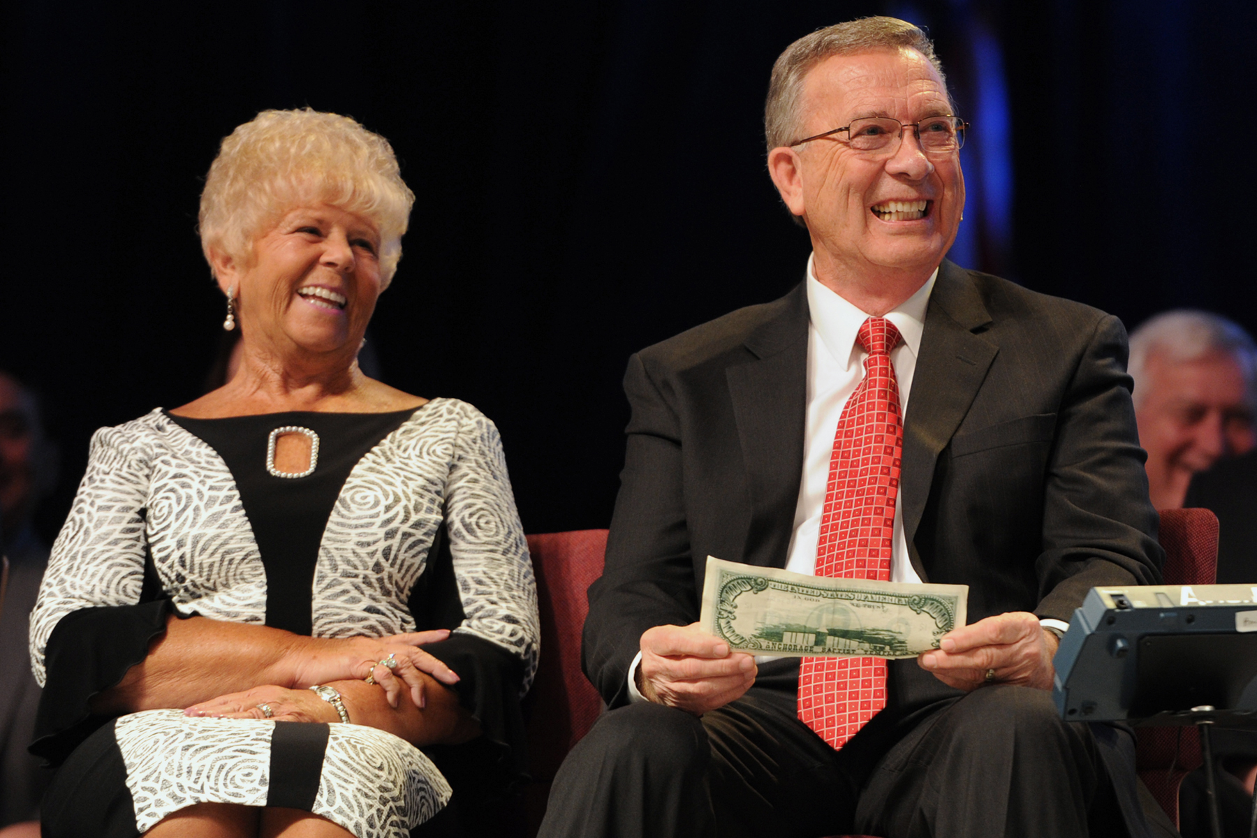 the-rev-jerry-prevo-anchorage-s-loudest-evangelical-voice-is-retiring-after-47-years
