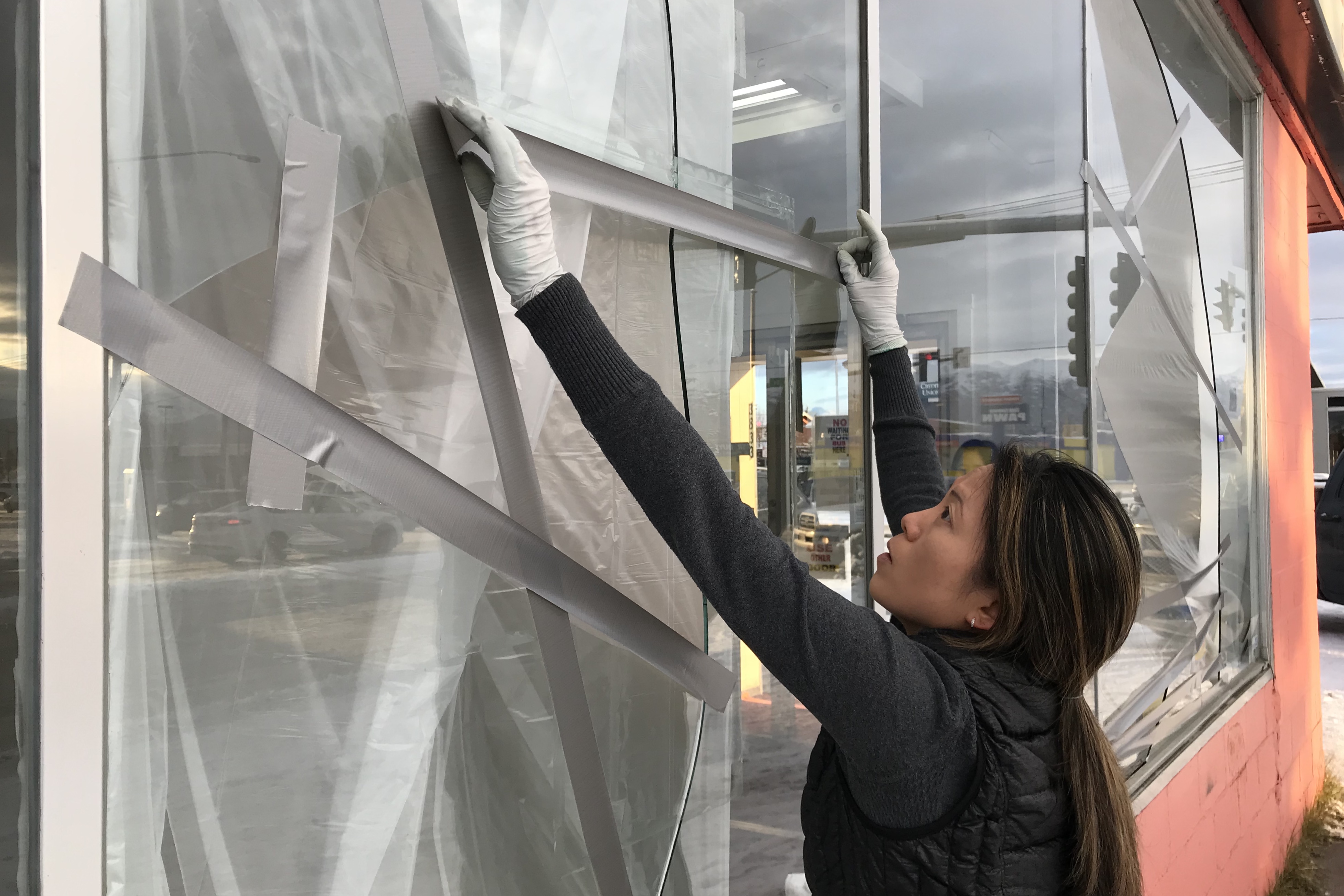 Earthquake rattles shelves and shatters products at Anchorage businesses -  Anchorage Daily News